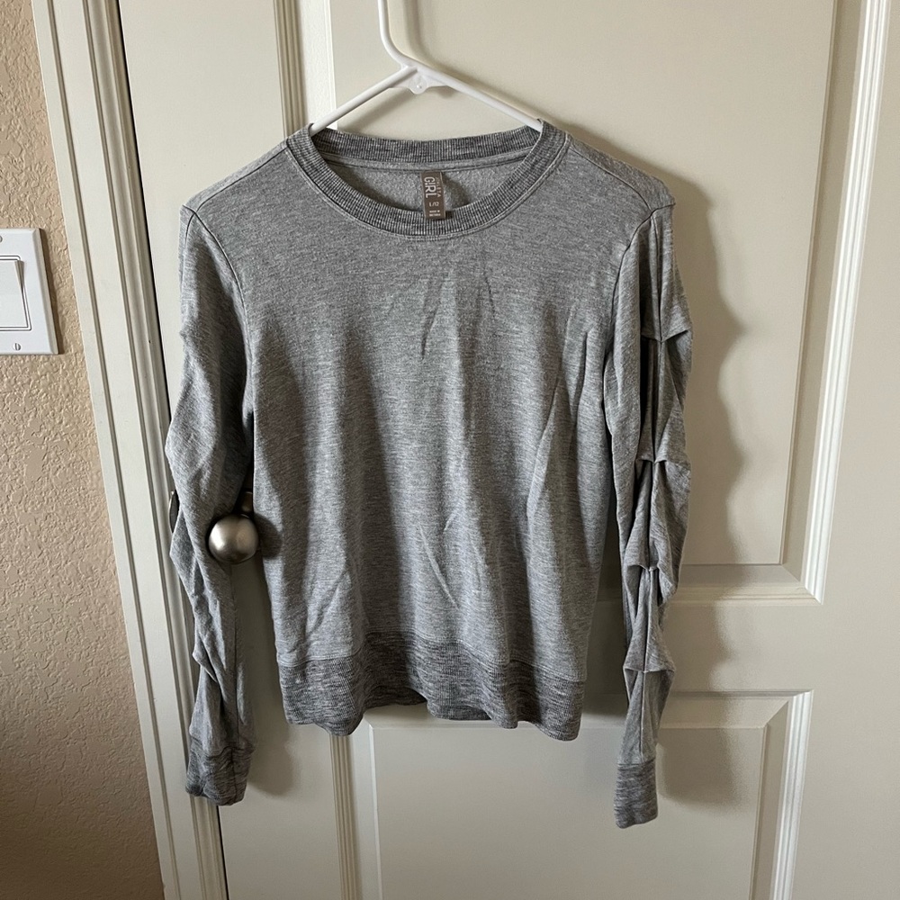 EUC Athleta Girl Crew Neck Top L/12
